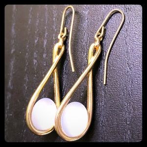Gold Tone with Lavender Glass Earrings